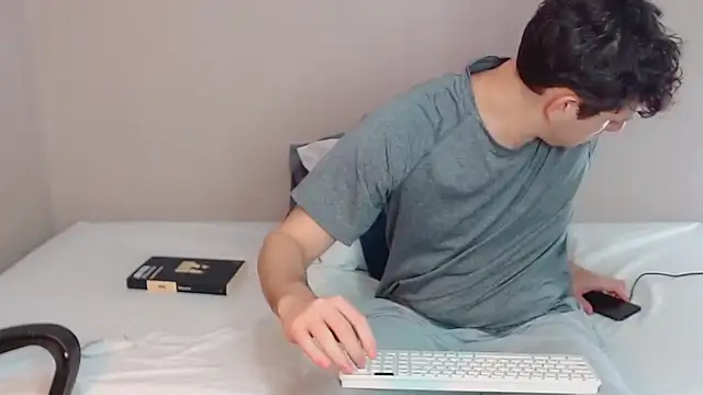 Elio555 online show from 01.08.25