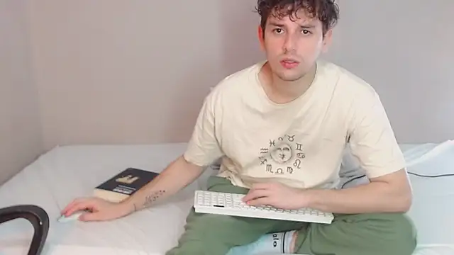 Elio555 online show from 01.08.25