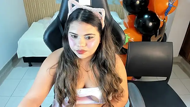 samy 19  online show from 11.05.25