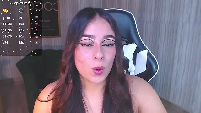 Snapshot of Georgina_1t chatting on 03.15.25 Georgina 1t online show from 03.15.25