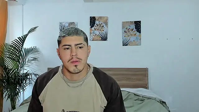 Baltazar Dupont online show from 03.17.25