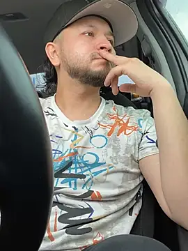 Clu0 online show from 04.17.26