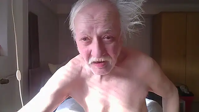 Snapshot of Sammy1660 chatting on 02.19.25 Sammy1660 online show from 02.19.25