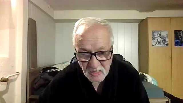 Snapshot of Sammy1660 chatting on 10.05.25 Sammy1660 online show from 10.05.25