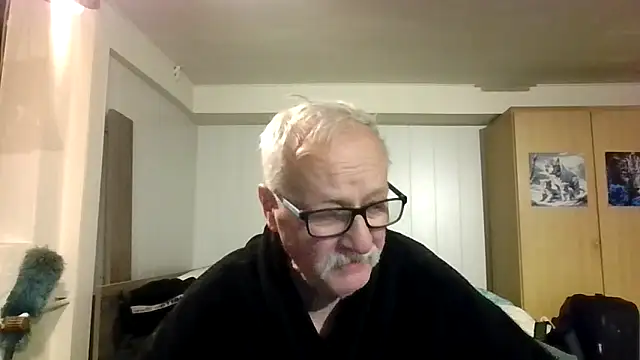 Snapshot of Sammy1660 chatting on 10.09.25 Sammy1660 online show from 10.09.25