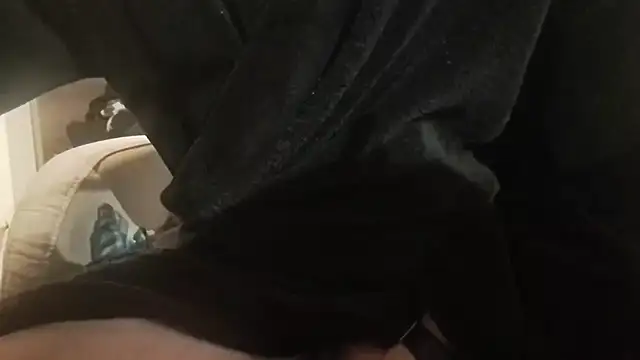 Snapshot of Sammy1660 chatting on 10.21.25 Sammy1660 online show from 10.21.25