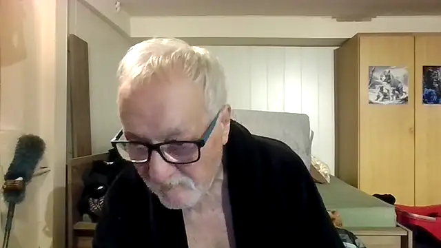 Snapshot of Sammy1660 chatting on 11.03.25 Sammy1660 online show from 11.03.25