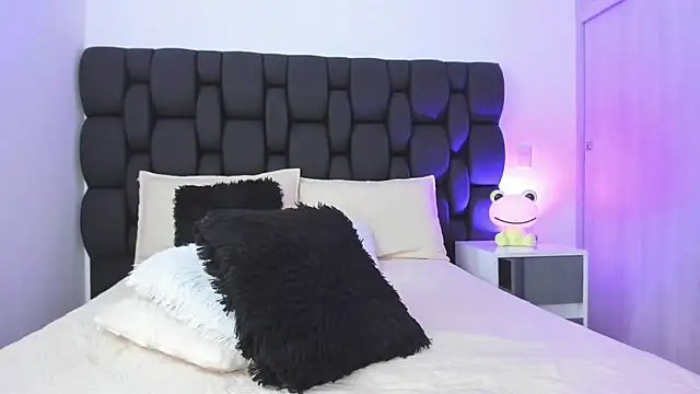 Cristel Boom online show from 01.10.25