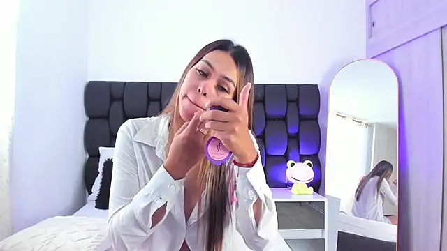 Cristel Boom online show from 01.26.25