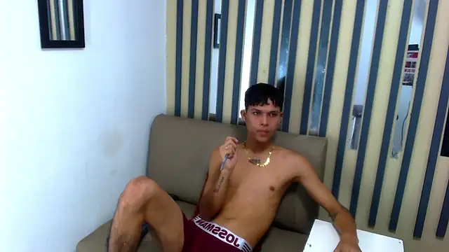 Levis Montes online show from 12.18.24