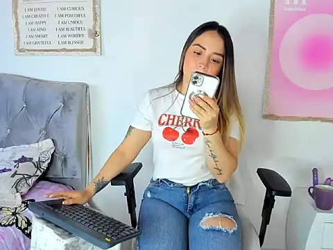 cindy love2 online show from 11.25.25