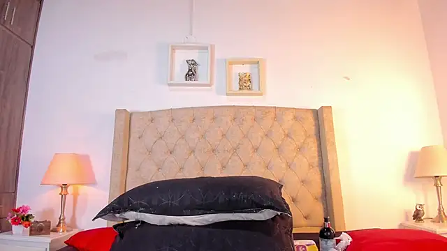 allisson m online show from 10.03.25