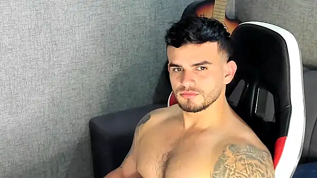 Ricardogo19 online show from 11.18.25