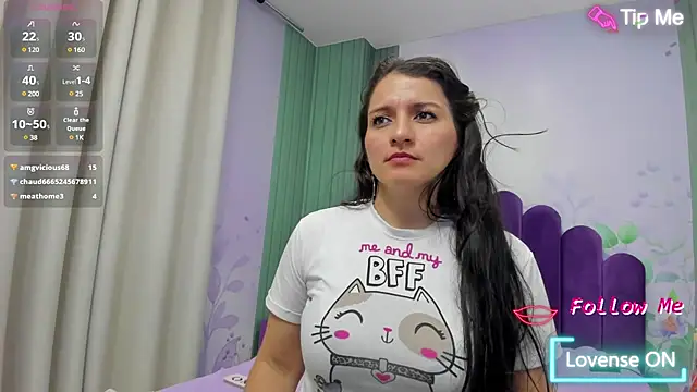 Emelyross  online show from 02.25.25