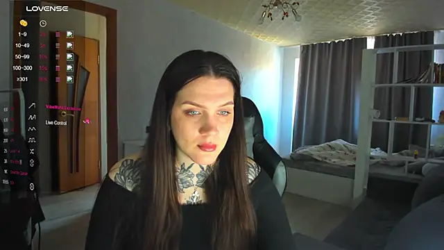 AizaRose online show from 04.17.26