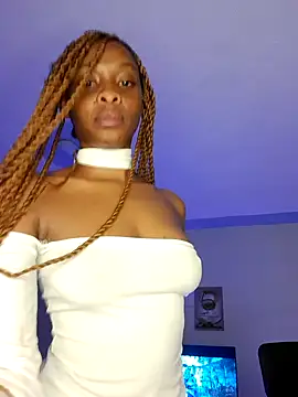 Snapshot of C-yoyo chatting on 12.31.24 C-yoyo online show from 12.31.24