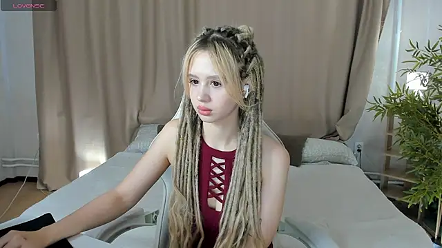 Valerie Woods online show from 07.14.26