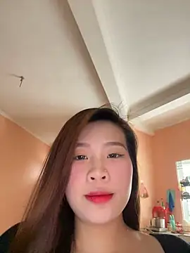 Snapshot of Bae1103 chatting on 02.26.25 Bae1103 online show from 02.26.25