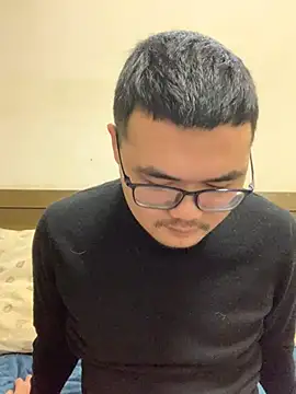 lililiwuwuwu online show from 12.10.24