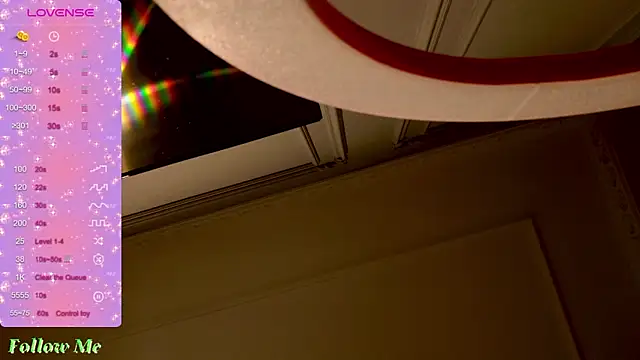 Snapshot of Liv_Fay chatting on 01.19.25 Liv Fay online show from 01.19.25