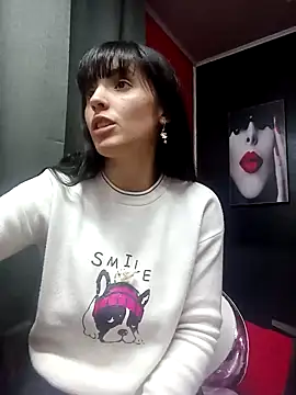 Snapshot of sailor_moon07 chatting on 02.04.25 sailor moon07 online show from 02.04.25