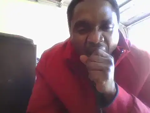 Snapshot of Hugedick0071 chatting on 12.16.24 Hugedick0071 online show from 12.16.24