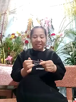 Queen 18200 online show from 01.22.25