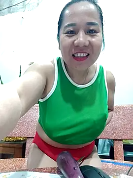 Queen 18200 online show from 02.27.25