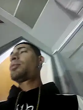 DrakeNeumann online show from 10.25.25