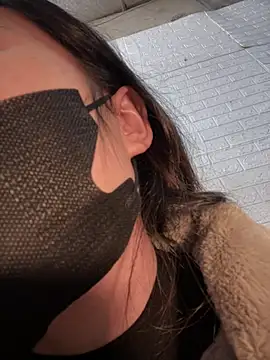 Snapshot of Tina_995 chatting on 12.31.24 Tina 995 online show from 12.31.24