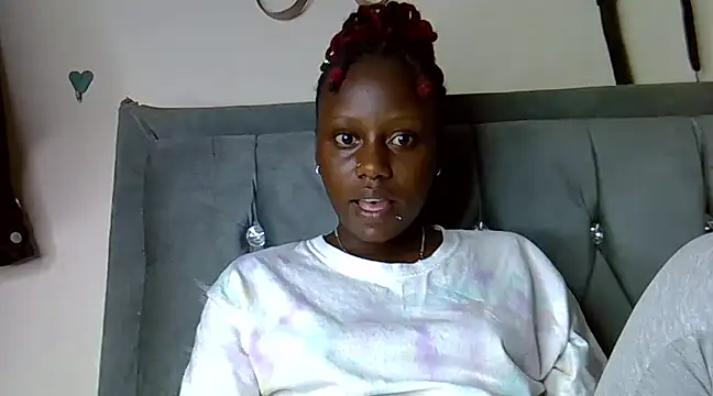 Snapshot of sexybree_ chatting on 01.10.25 sexybree online show from 01.10.25