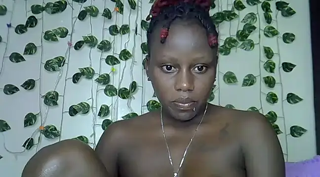 Snapshot of sexybree_ chatting on 01.18.25 sexybree online show from 01.18.25