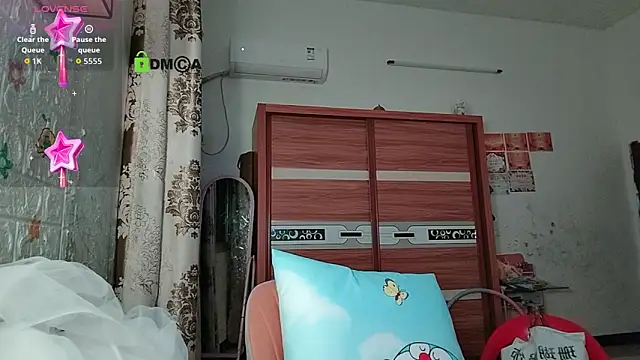 Lili 666 online show from 11.30.25