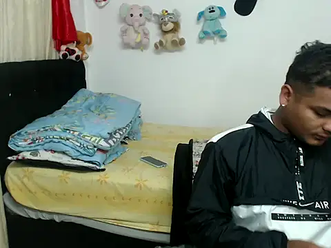 Boycuriousxxx online show from 03.18.25