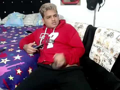 Boycuriousxxx online show from 10.14.25