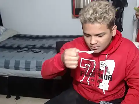 Boycuriousxxx online show from 10.18.25