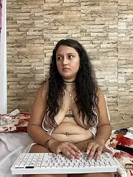 saray gomez22 online show from 12.16.24