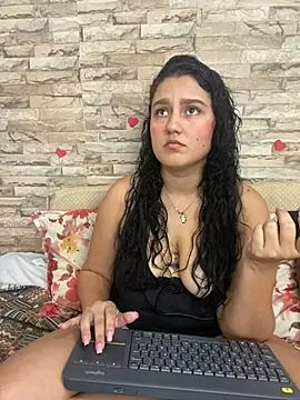 saray gomez22 online show from 02.21.25