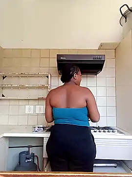 Sexymamibo online show from 03.07.25