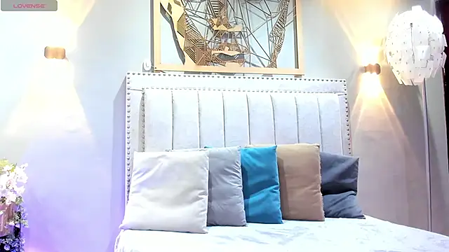 Miranda doll  online show from 03.18.26