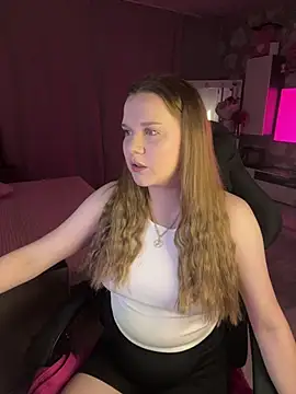 Snapshot of Lexi_noah chatting on 06.19.26 Lexi noah online show from 06.19.26