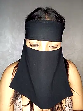 Snapshot of Narimane_maroc chatting on 11.10.25 Narimane maroc online show from 11.10.25