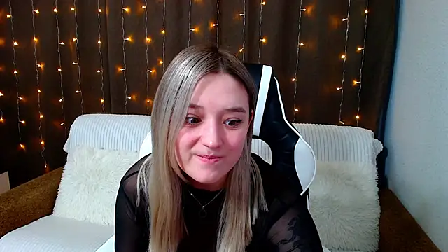 JessRosen online show from 01.10.25