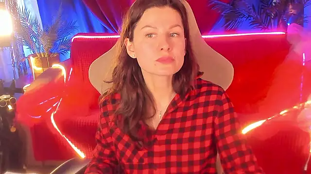 April o Nill online show from 03.08.26