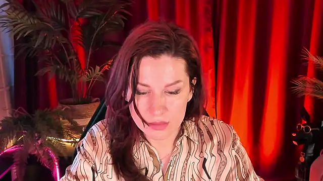 April o Nill online show from 04.27.26