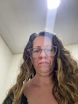 miss hanna07 online show from 12.23.25