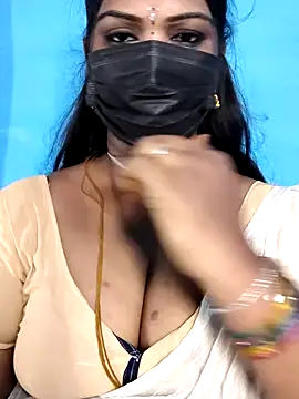 Snapshot of mayaa2u chatting on 04.10.26 mayaa2u online show from 04.10.26