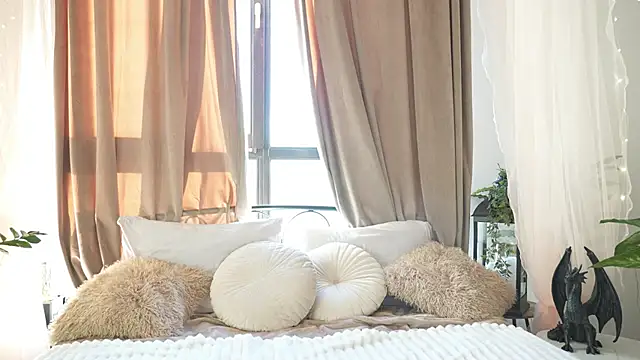 Snapshot of Faster_maci chatting on 01.19.25 Faster maci online show from 01.19.25