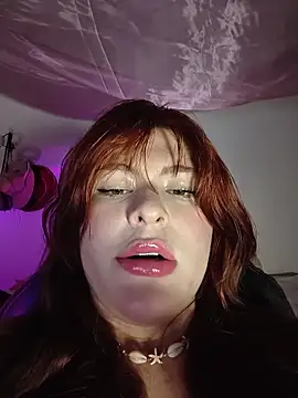 Hottiedoll online show from 11.24.25