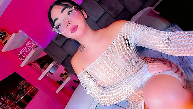 Snapshot of Saamanthaa11 chatting on 03.01.26 Saamanthaa11 online show from 03.01.26